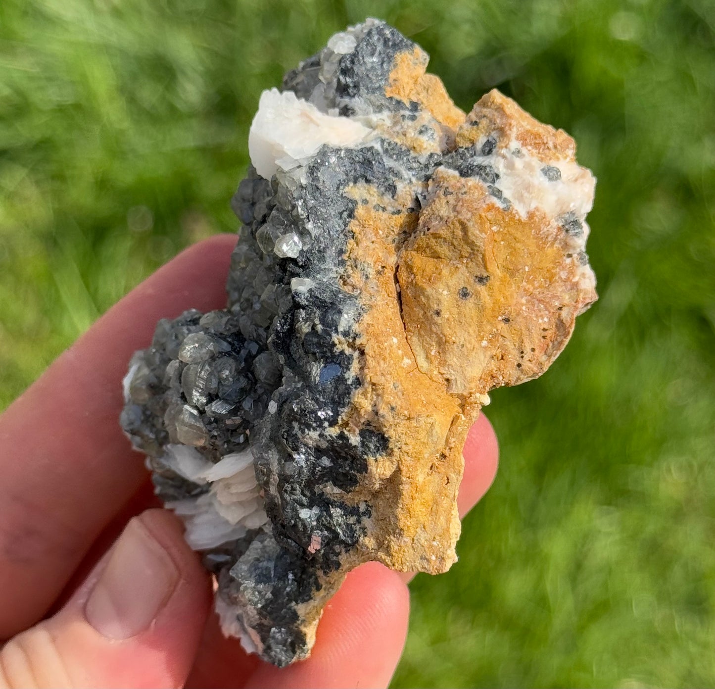 Cerussite, Barite, Galena, Uv reactive, Morocco