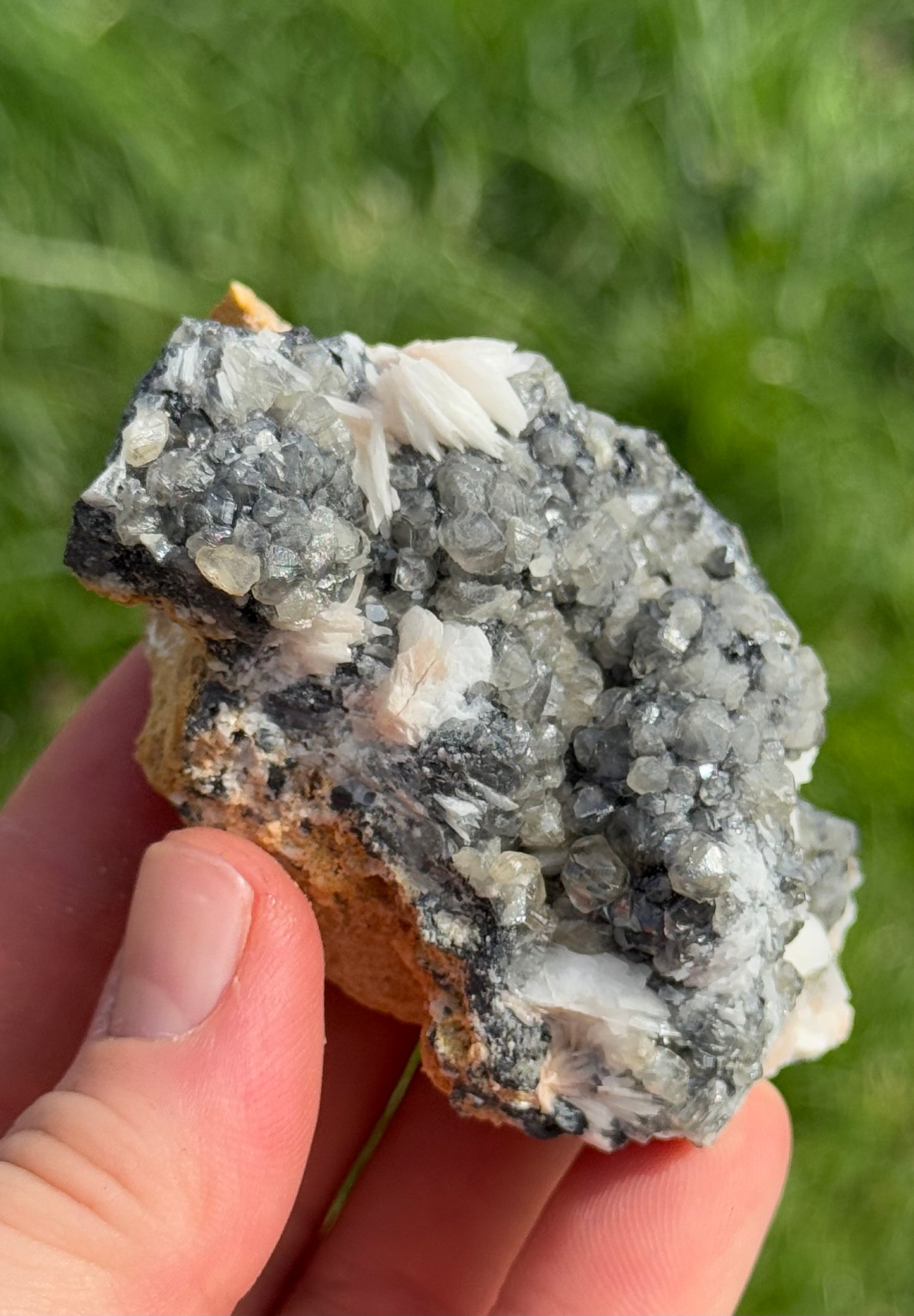 Cerussite, Barite, Galena, Uv reactive, Morocco